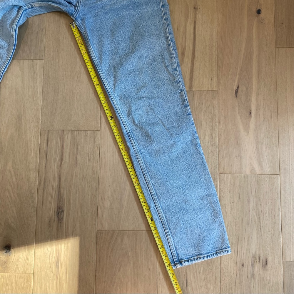 A&F | 90’s Straight Ultra High Rise Jeans 💙 - Picture 11 of 12